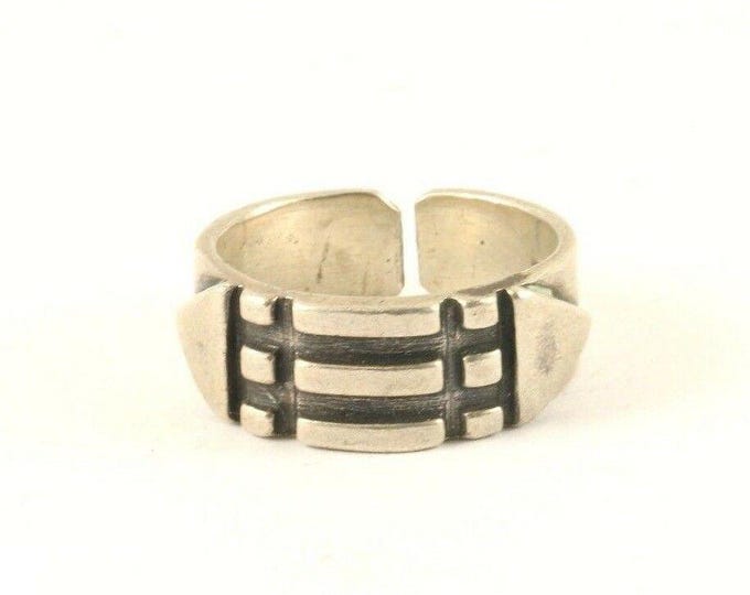 Vintage Silver Wide Triangle Lined Band Design Ring 925 Sterling RG 3917