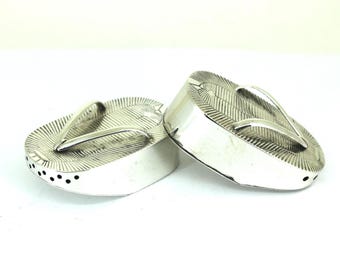 Vintage Collectable Japanese Geisha Sandal Figurine Salt & Pepper Shakers Sterling Silver OT 427