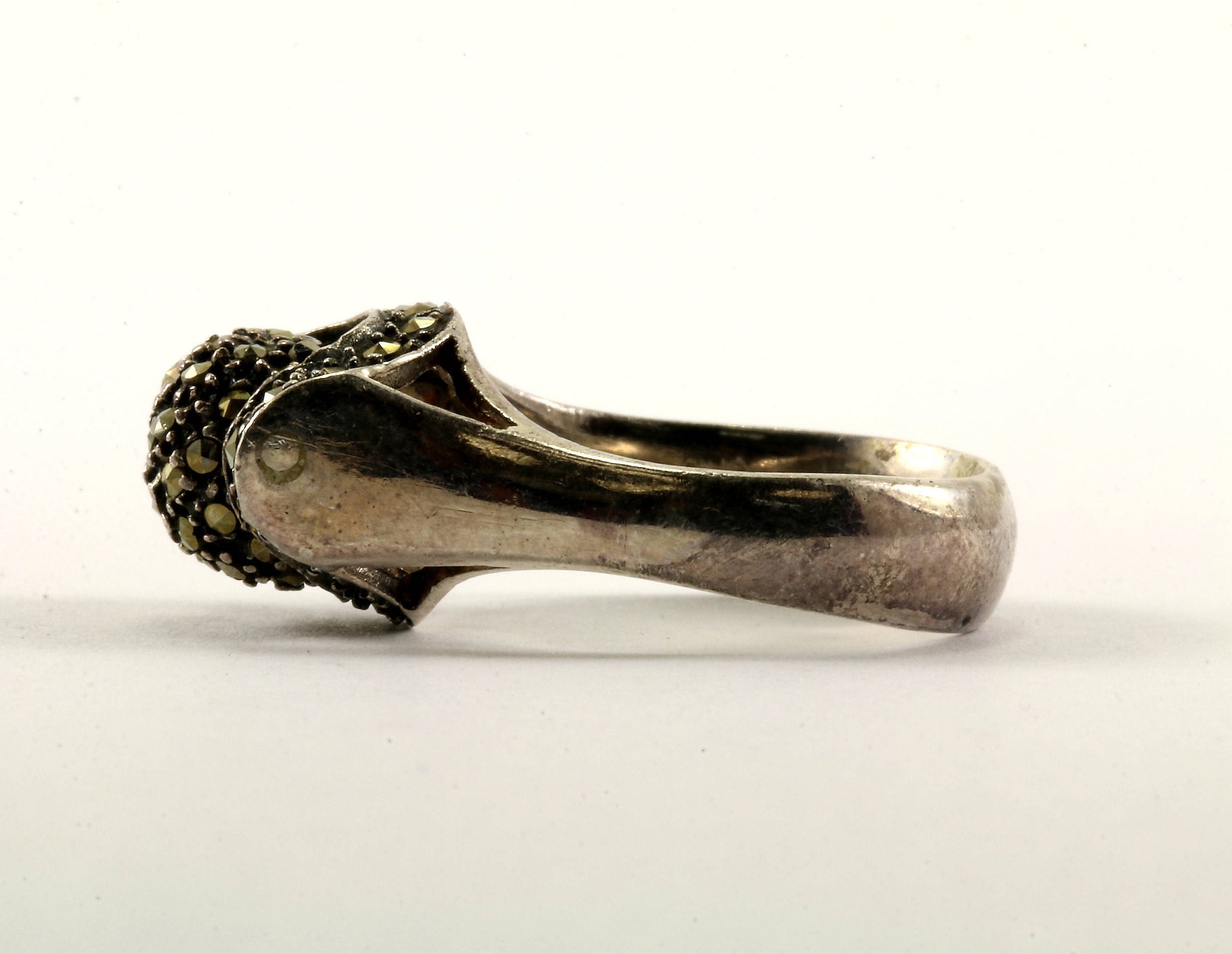 Vintage Size 6.5 Bead Shape Marcasite Inlay Ring 925 Vintage Size 6.5 Bead Shape Marcasite Inlay Ring 925