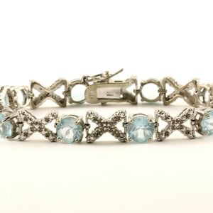 Vintage Xoxo Aqua Blue Crystals Design Bracelet Sterling Silver Br 1022