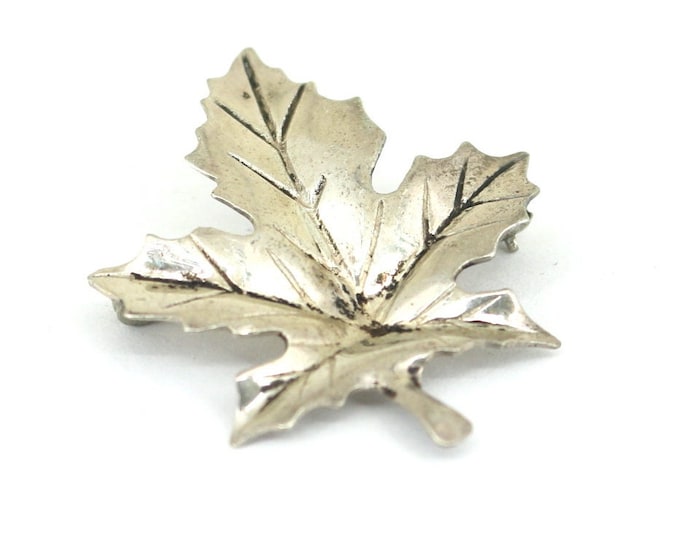 Vintage Leaf Signed B  Design Pin/Brooch 925 Sterling BB 371