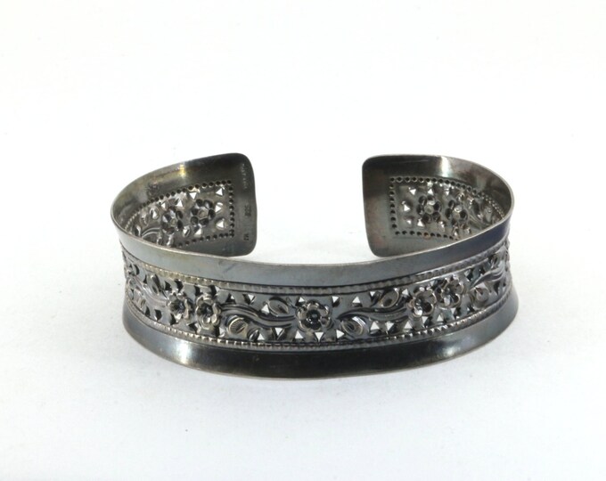 Vintage 6.75 Floral Design Cuff Bracelet 925 Sterling Silver Br 1322