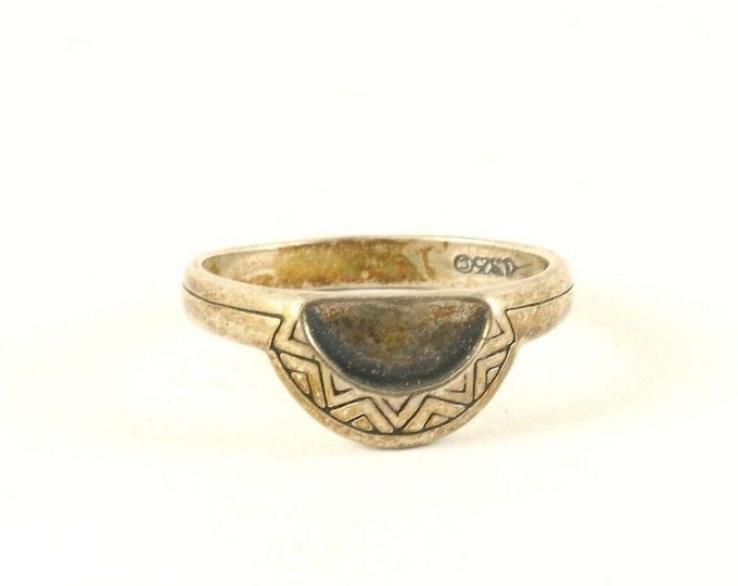 Vintage Silver Half Of Full Moon Zig Zag Design Ring 925 Sterling RG 3939