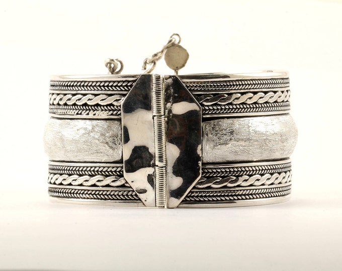 Vintage Braided Design Bangle Bracelet 925 Sterling BR 2276