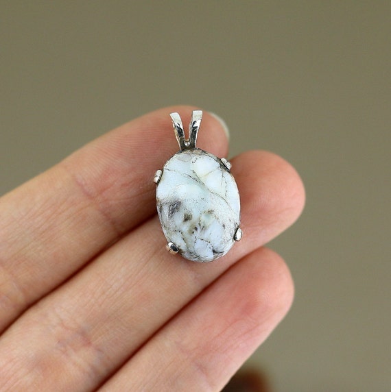 Vintage Oval Shape Simple White Dendritic Agate S… - image 1