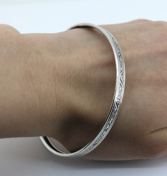 Vintage Antique Patterned Thin Stackable Bangle B… - image 4