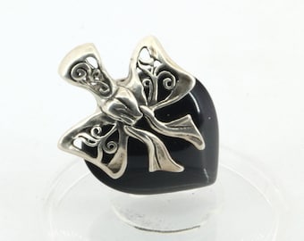 Vintage Shiny Bow Tie Black Onyx Heart Shape Design Pendant 925 Sterling Silver PD 1726