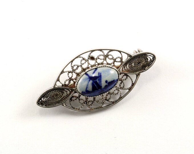 Vintage Scroll Design Pin/Brooch 925 Sterling BB 505-E