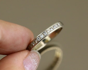 Vintage 14 K White Gold Natural White Diamonds Wedding Design Band Ring Size 6 GRG 24