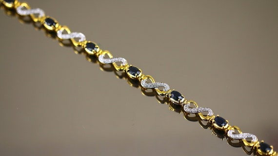 Beautiful Sparkling Two Tone Black Crystals CZ Go… - image 4