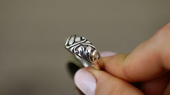 Vintage Size 9  Open Scroll Pattern Design Ring 9… - image 5