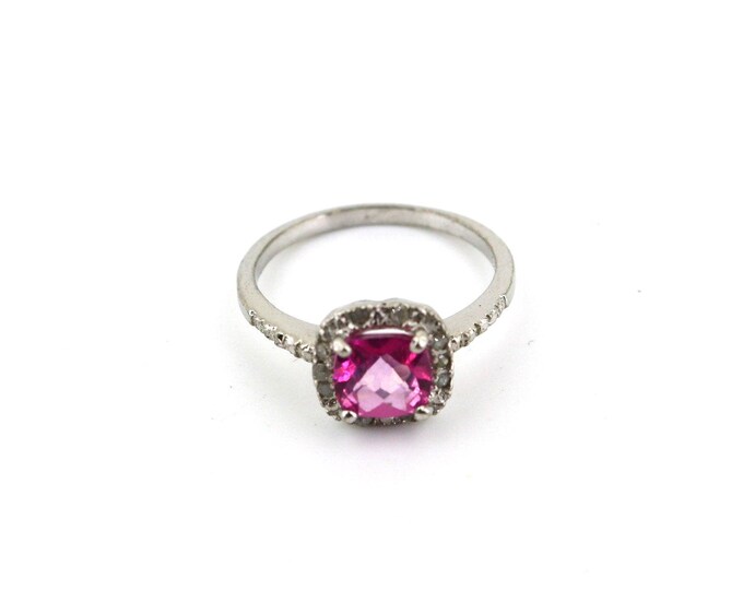 Vintage Size 8 Bright Pink Crystal CZ Tiny White Diamonds Dainty Design Ring 925 Sterling Silver RG 163R