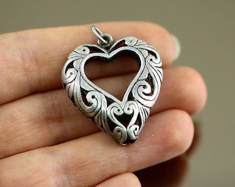 Vintage Cut Open Scroll Heart Design Pendant 925 Sterling Pd 2572
