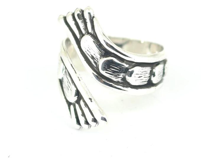 Vintage Mexico Skeleton Hand Design Ring 925 Sterling Silver RG 747