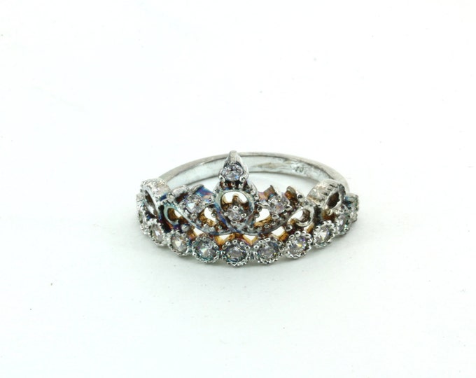 Vintage Sparkling Crown White CZ Crystals  Ring Size 7 925 Sterling RG 1317