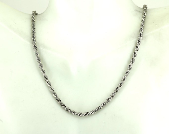 Vintage Italian Classic Thin  Necklace 925 Sterling NC 1944