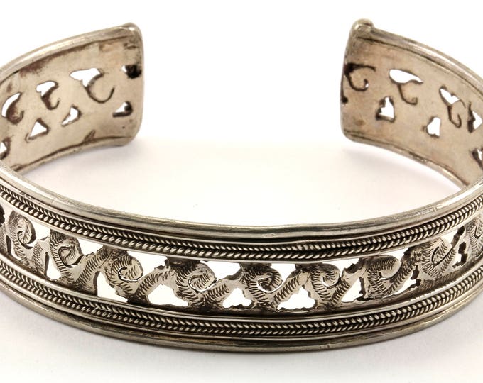 Vintage Scroll Design Cuff Bracelet 925 Sterling BR 1562-E