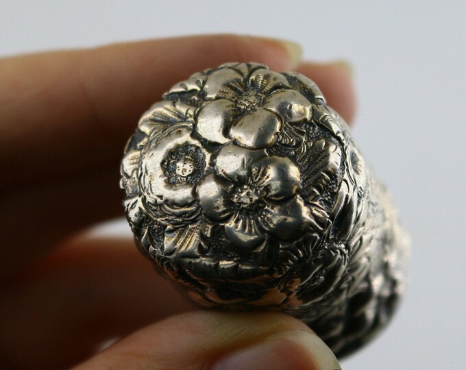 Stunning Antique Black Starr And Frost Floral Handmade Tiny Small Pocket Box Silver OT 210A