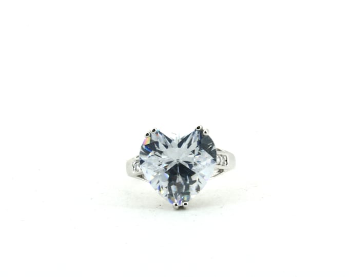 Vintage Size 8 Heart Shape Shiny White  Crystal CZ Design Ring 925 Sterling Silver Rg 4345