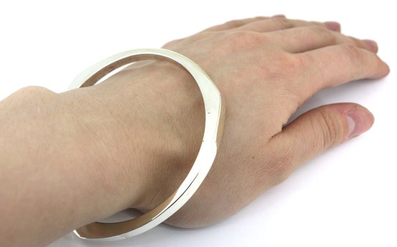 Vintage Triangular Taper Geometry Design Hollow B… - image 4