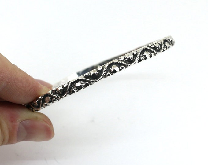Vintage Antique Filigree Hinged Thin Stackable Bangle Bracelet  925 Sterling Silver BR 027