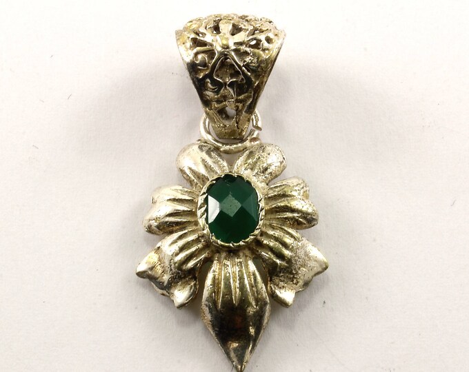 Vintage Flower Oval Green Crystal Pendant 925 Sterling PD 939