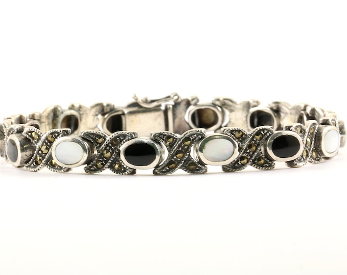 Vintage XOXO Design Mother of Pearl Onyx & Marcasite Link Bracelet 925 Sterling BR 2553