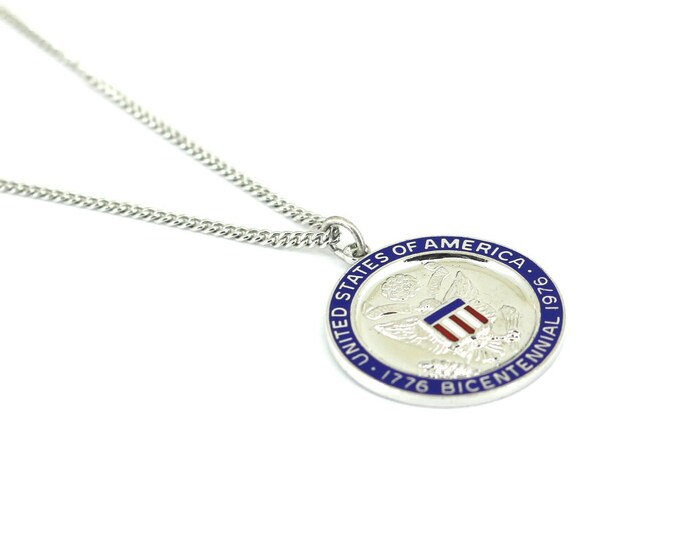 Vintage Geronimo "USA Bicentennial" Round  Design Necklace 925 Sterling NC 2148