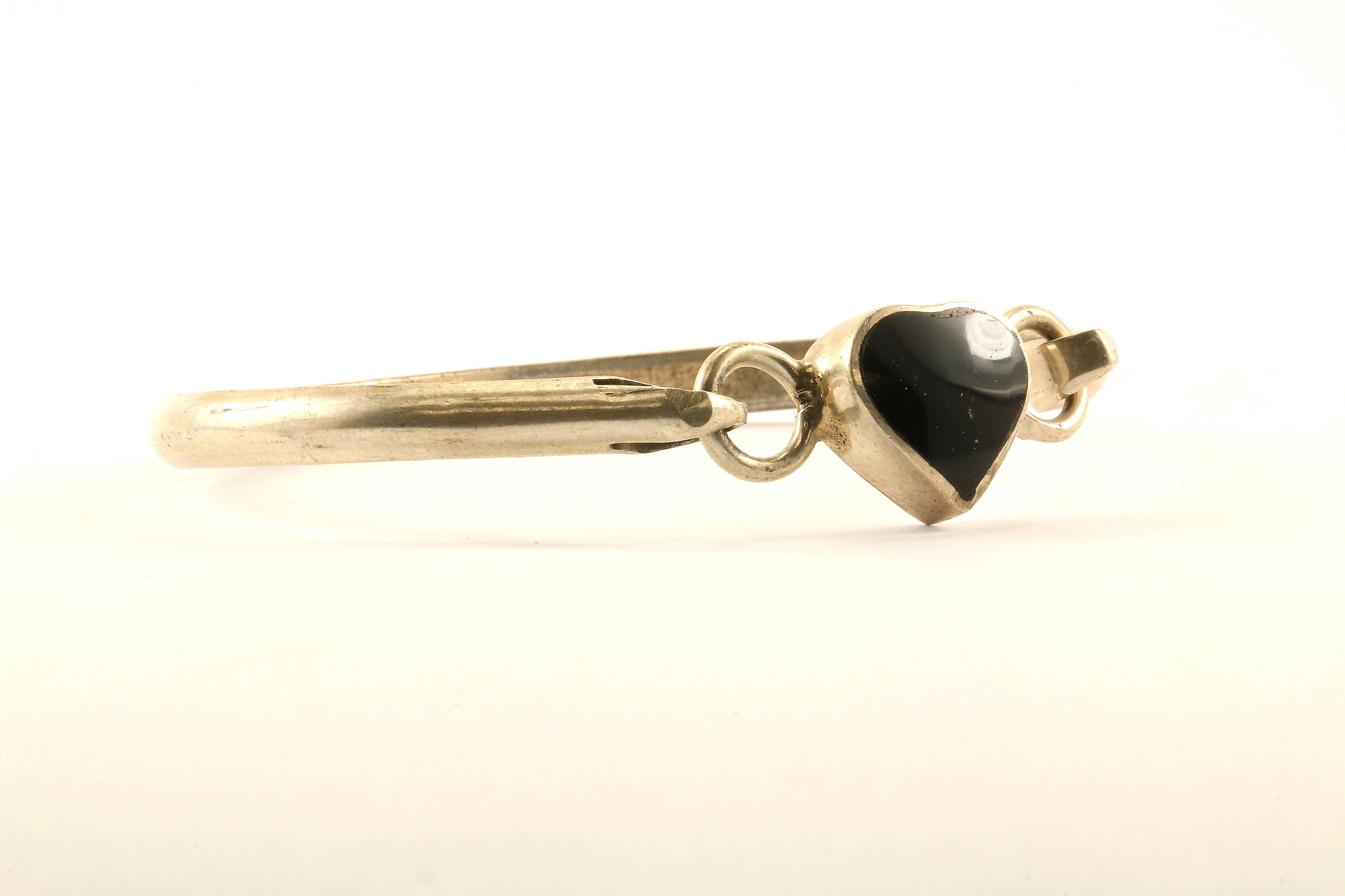 Vintage Heart Shape Tag Onyx Bangle Bracelet Sterling Silver