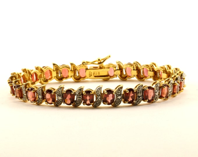 Vintage Ladies Oval Red Crystals CZ Design Bracelet 925 Sterling Silver BR 883