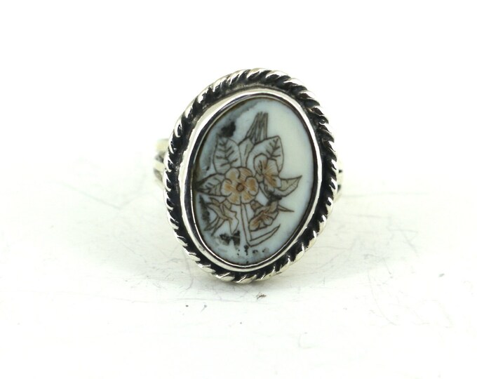 Vintage Size 8 White Stone Floral  Ring 925 Sterling RG 3061