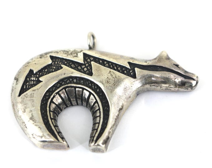 Vintage Navajo Bear Large Native American Design Pendant 925 Sterling PD 005