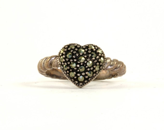 Vintage Size 6 Heart Shape Marcasite Inlay Ring 925 Sterling Silver RG 2394