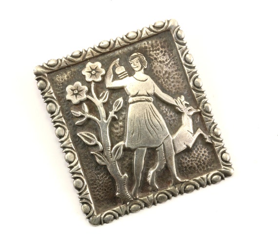 Vintage Beautiful Flower Lady Design Pin/Brooch 9… - image 1