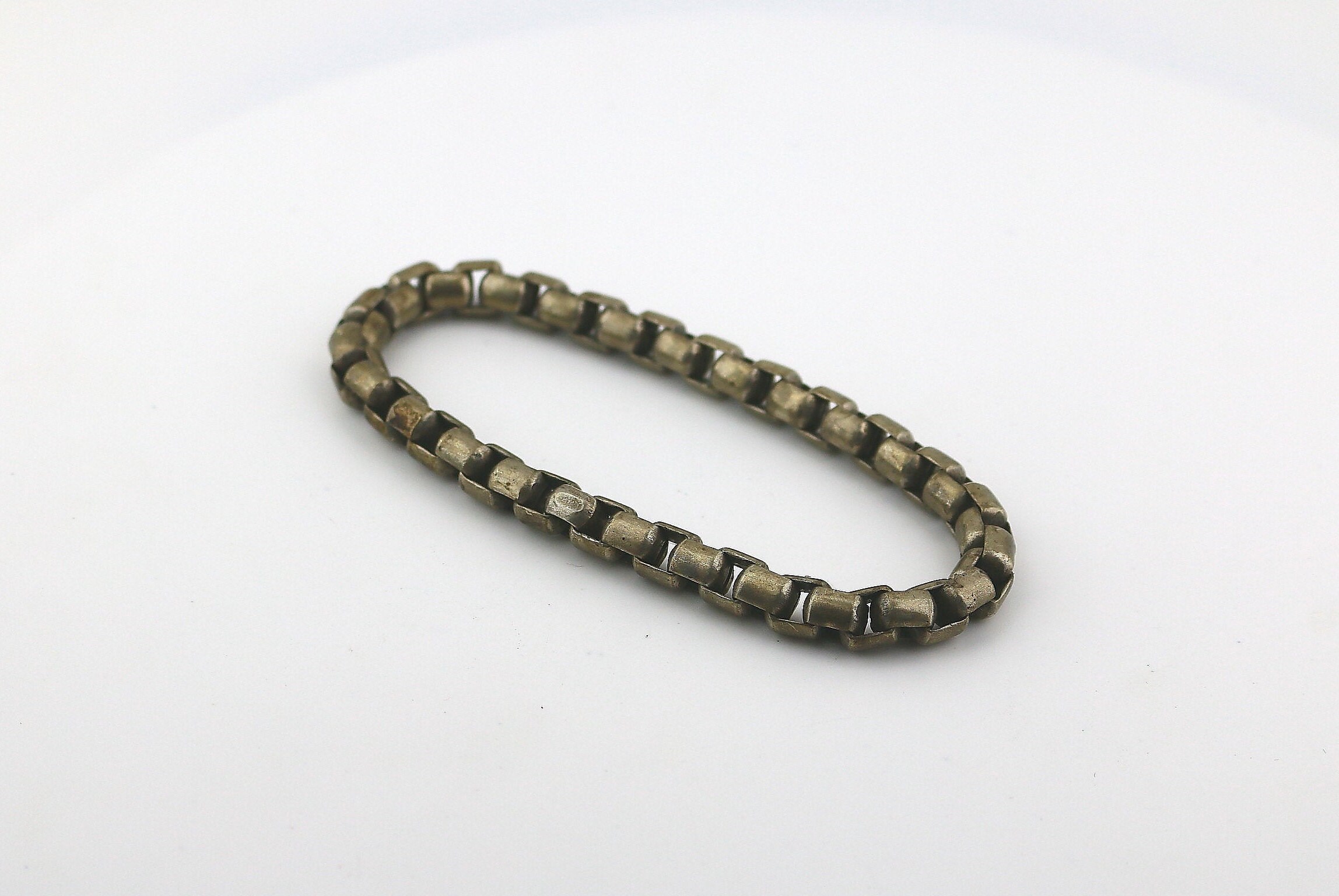Vintage Simple Thick Box Square Link Design Chain Bracelet Vintage Simple Thick Box Square Link Design Chain Bracelet