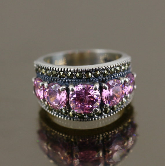 Vintage Size 7 Shiny Sparkling Pink Crystals CZ Ma