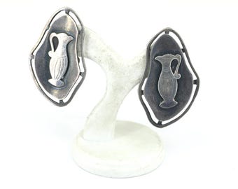 Vintage Beautiful Ewer Design Clip On Earrings Sterling Silver ER 62