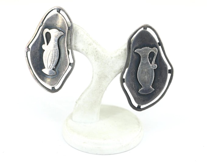 Vintage Beautiful Ewer Design Clip On Earrings Sterling Silver ER 62