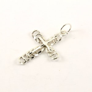 Vintage Beautiful Cross Pendant 925 Sterling Silver PD 1624