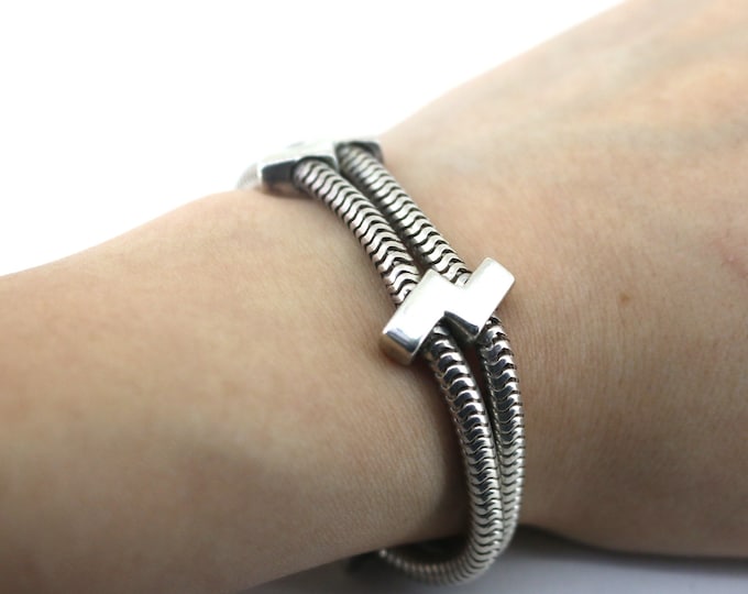 Vintage 6.5 In Thunder Snake Chain Heavy Bracelet 925 Sterling BR 2656