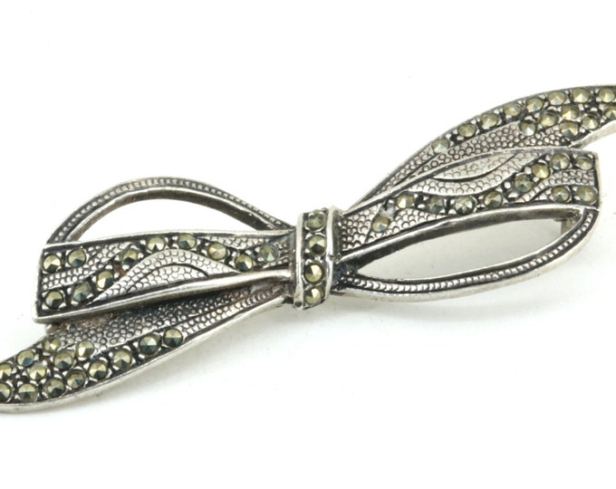 Vintage Bow Tie  Marcasite Brooch Pin Sterling Silver 925 BB 140