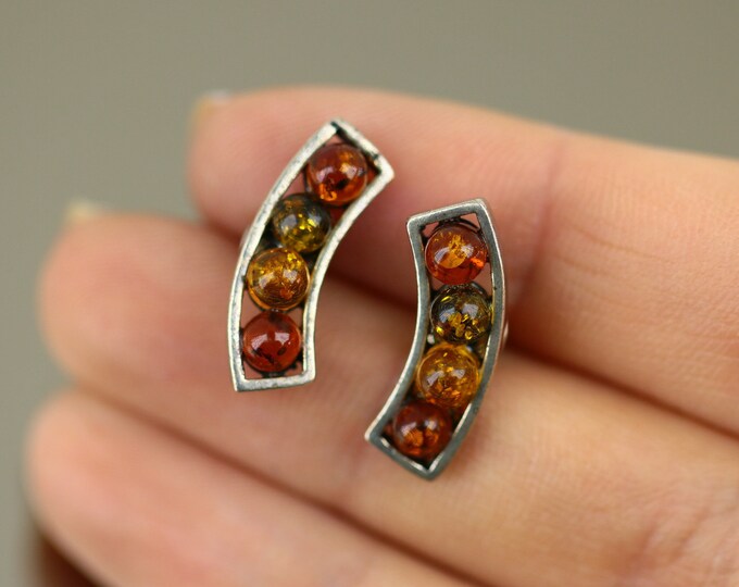 Vintage Beautiful Beaded Natural Amber Bar Design Stud Earrings Sterling 925 ER 851