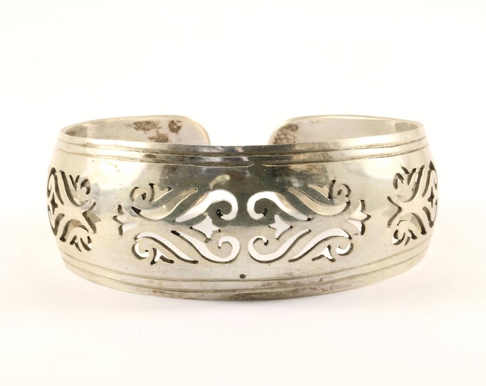 Vintage Beautiful Open Scroll Design Cuff Bracelet 925 Sterling BR 3508