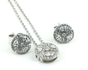 Vintage 14K White Gold Natural Diamonds Necklace & Earrings Jewelry Set GNC 64