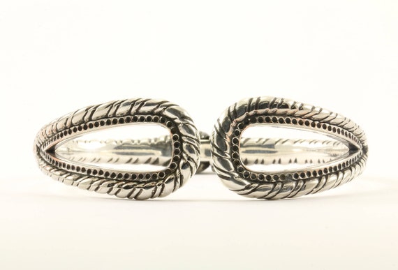 Vintage Loop Design Twisted Designer Bangle Brace… - image 1