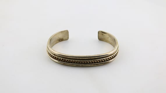 Fabulous Vintage Native American Navajo Sterling Silver Tommy Hawk Bracelet Old Cuff Fabulous Vintage Native American Navajo Sterling Silver Tommy Hawk Bracelet Old Cuff
