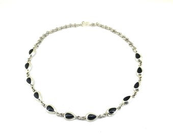 Vintage 18 Inch Teardrop Shaped Links Onyx Inlay Necklace 17.75 in | Sterling 925 Silver Necklace NC 38