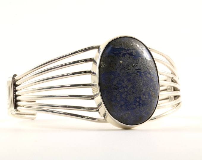 Vintage Beautiful Large Lapis Lazuli Stone Design Cuff Bracelet 925 Sterling Silver BR 2720