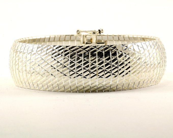 Vintage Flexible Rhombus Design Bracelet 925 Sterling BR 1372-E