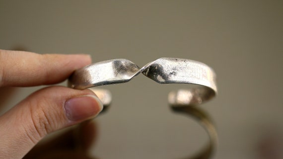 Vintage Plain Simple Twist Scroll Design Cuff Bra… - image 1